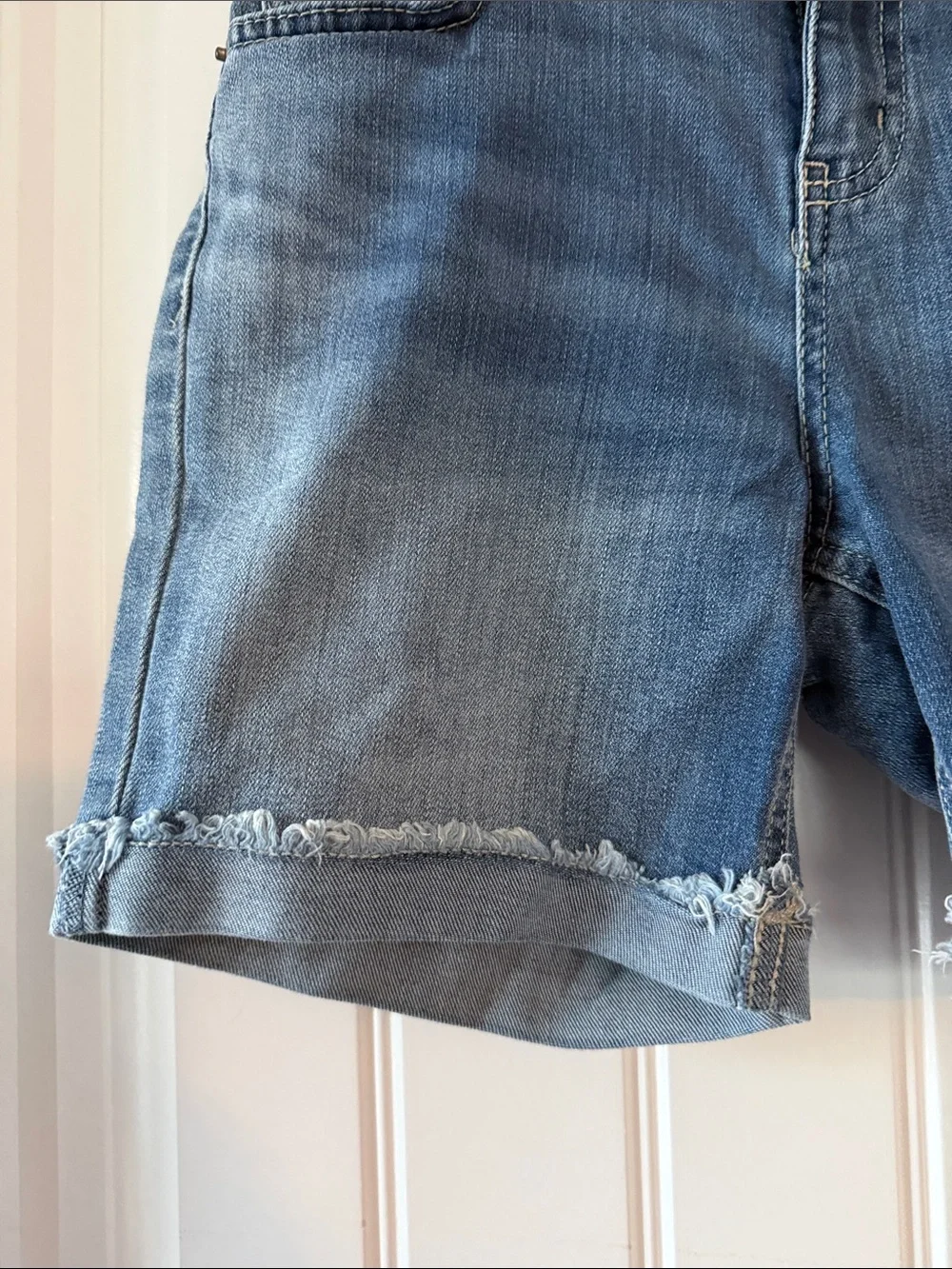 Gently worn Cat & Jack girls Light Blue Frayed Hem Denim Shorts